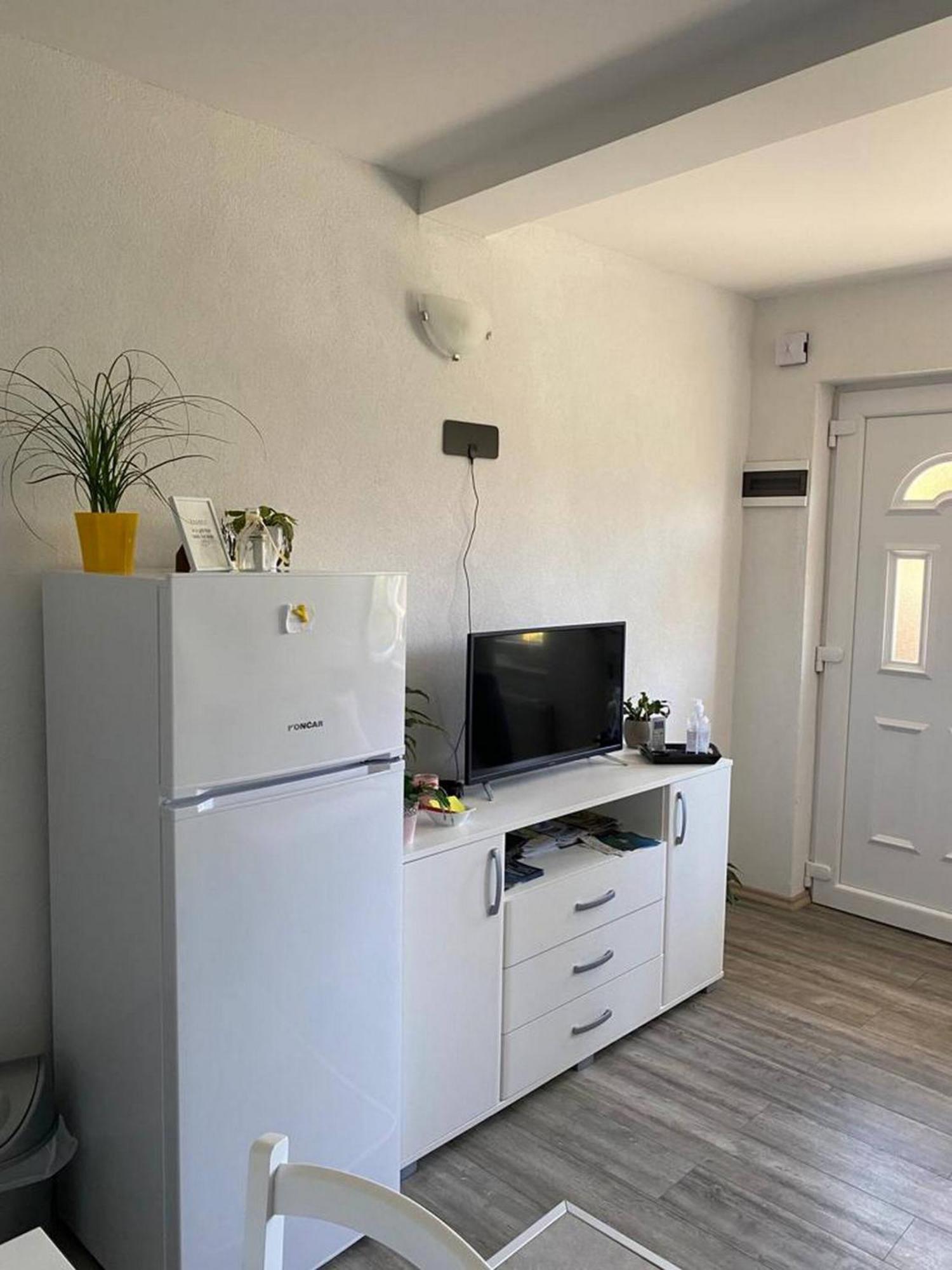 Rural Apartment Ante Drniš Eksteriør billede